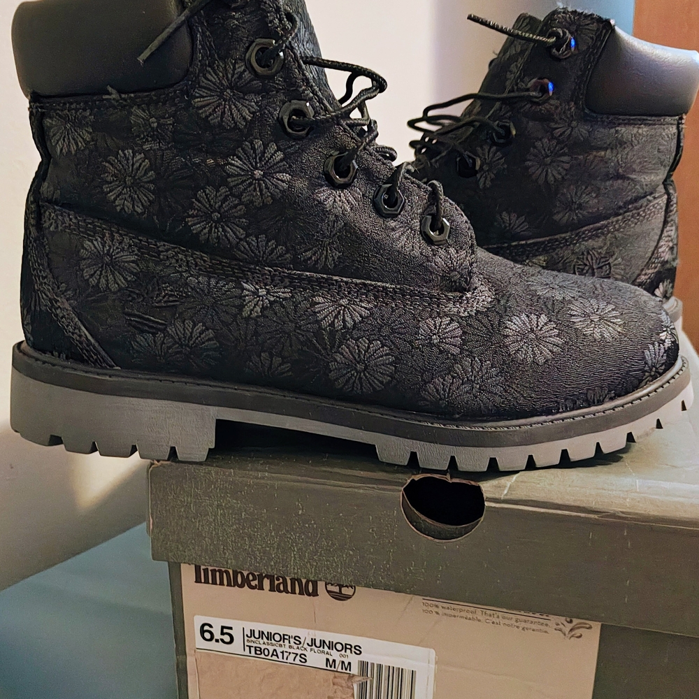 Timberland Kids Black Flower Boots